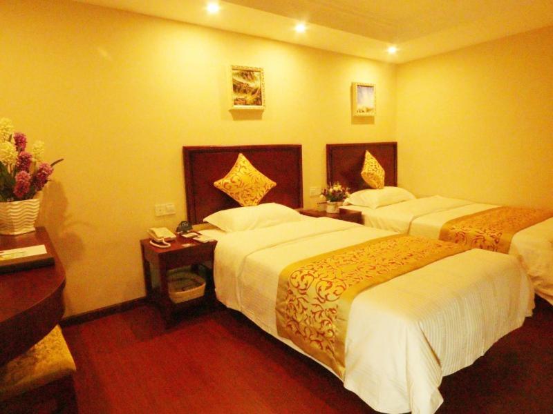 Greentree Inn Zhejiang Jiaxing West Zhongshan Road Vintage Car Building Express Hotel Exteriör bild