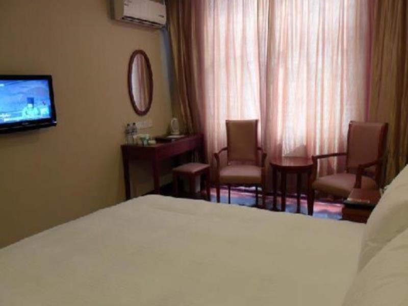 Greentree Inn Zhejiang Jiaxing West Zhongshan Road Vintage Car Building Express Hotel Exteriör bild