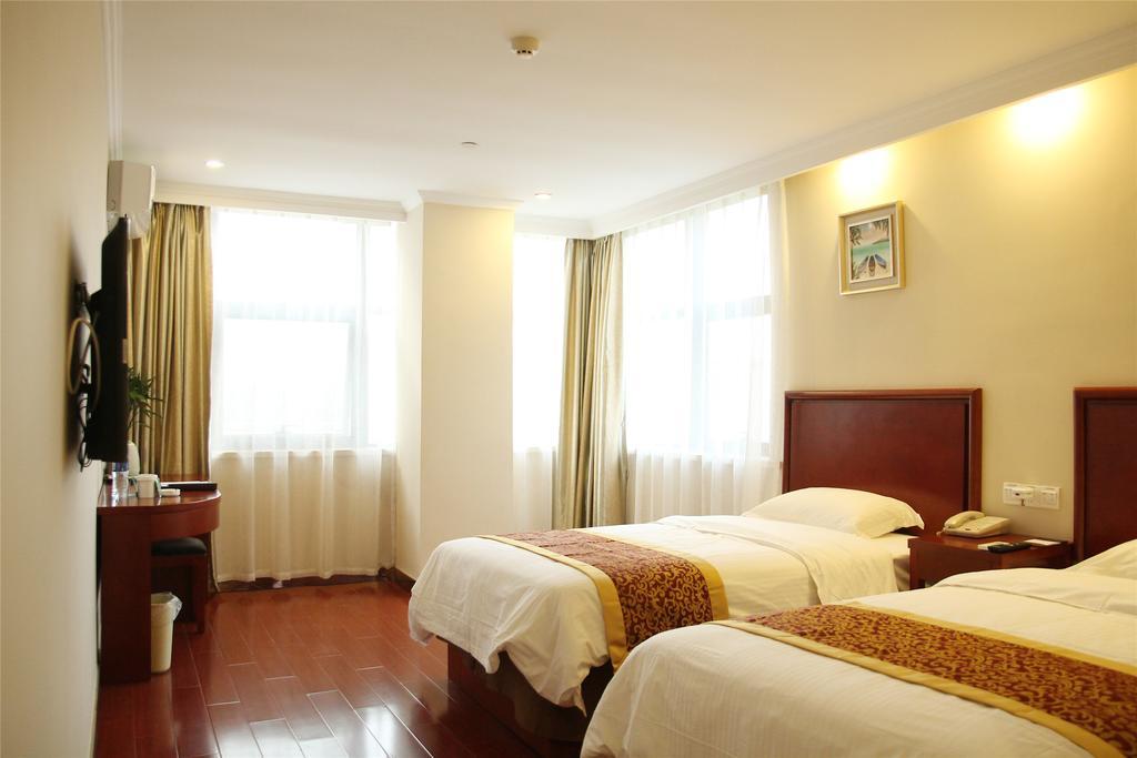 Greentree Inn Zhejiang Jiaxing West Zhongshan Road Vintage Car Building Express Hotel Exteriör bild