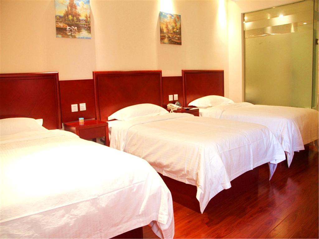 Greentree Inn Zhejiang Jiaxing West Zhongshan Road Vintage Car Building Express Hotel Exteriör bild