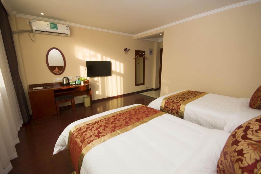 Greentree Inn Zhejiang Jiaxing West Zhongshan Road Vintage Car Building Express Hotel Exteriör bild